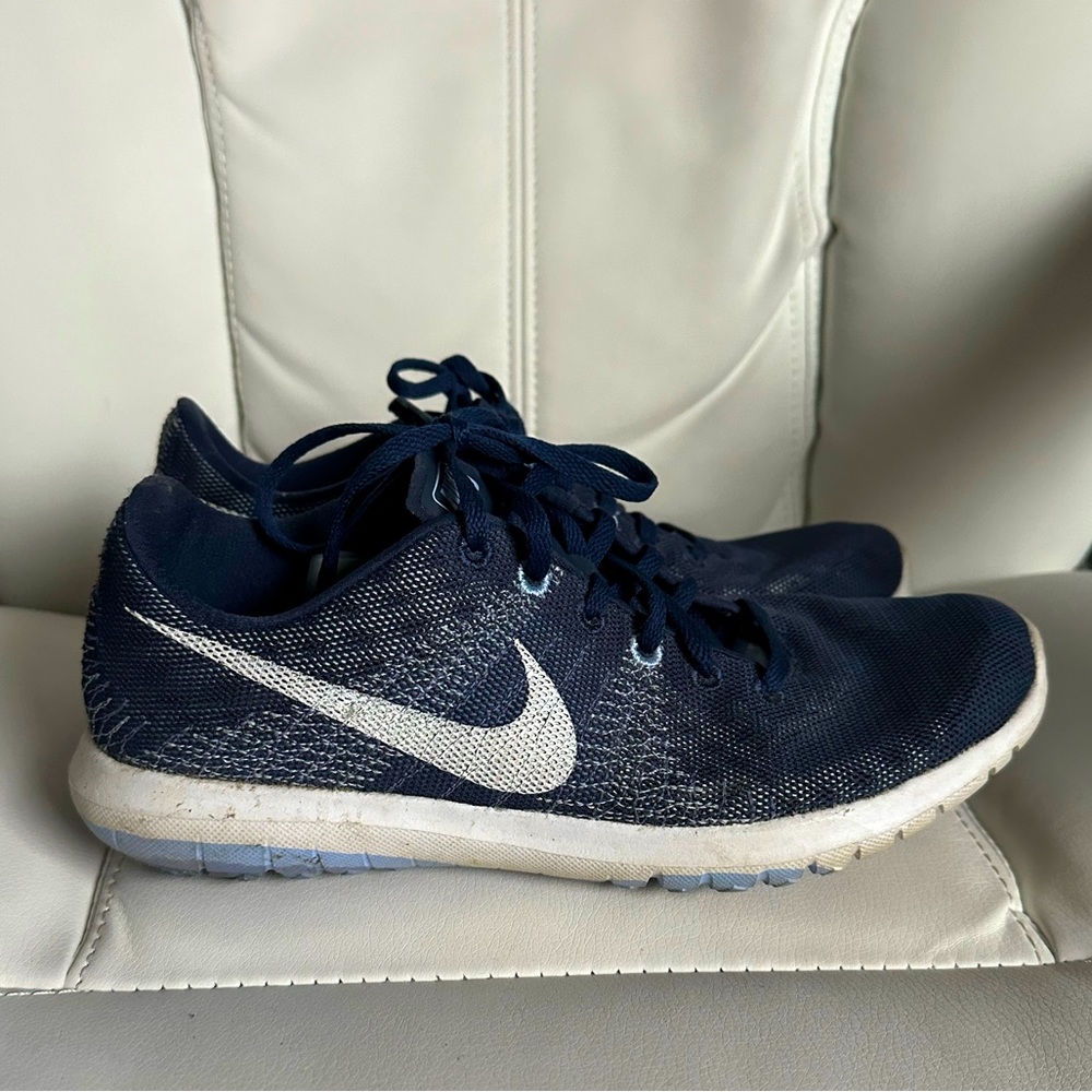 Nike Fury Navy Sneakers- Size 8